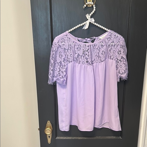 Decree Purple Lace Relaxed Blouse - Picture 1 of 3